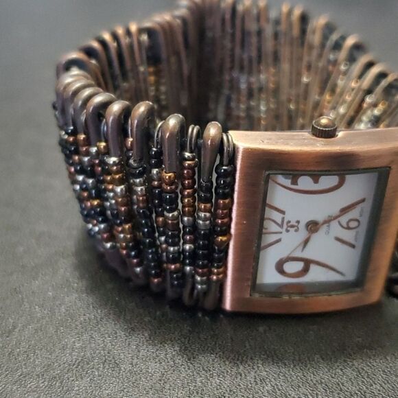 *Sale* Safety pin beaded watch - Picture 2 of 10